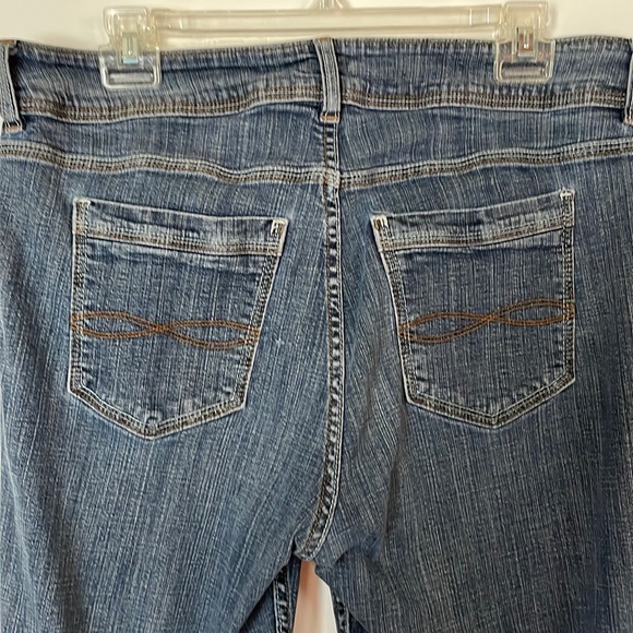 💥3/$25💥 Lee Rider Jeans - Picture 3 of 5